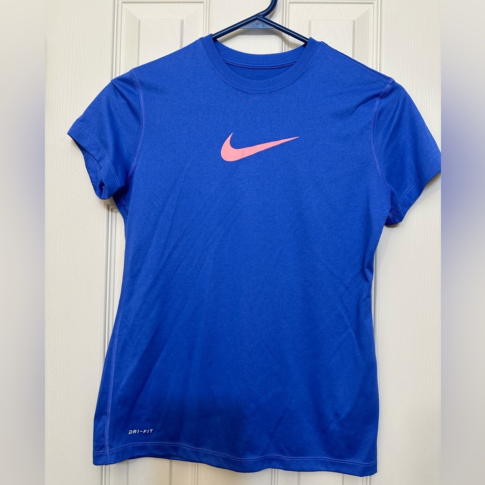 Nike DriFit Youth Large
